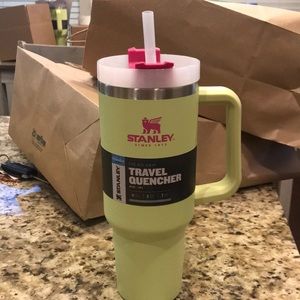 Stanley cup lime color brand new in hand!!! 40 oz with handle awesome color!!